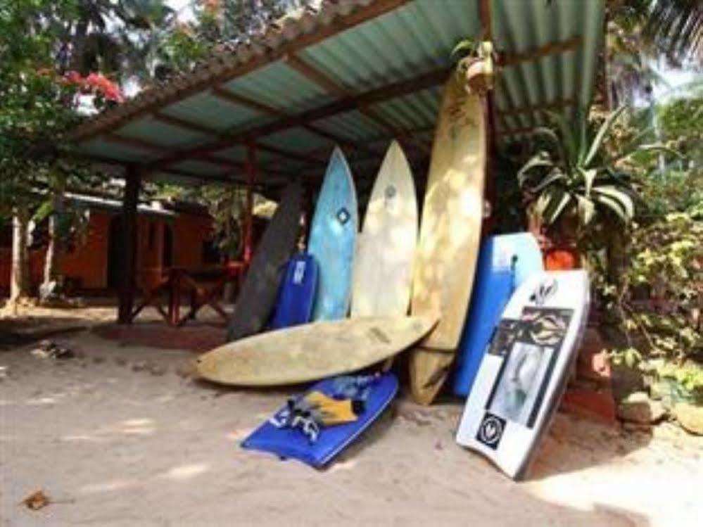 Dinu'S Resort Talaramba Exterior foto